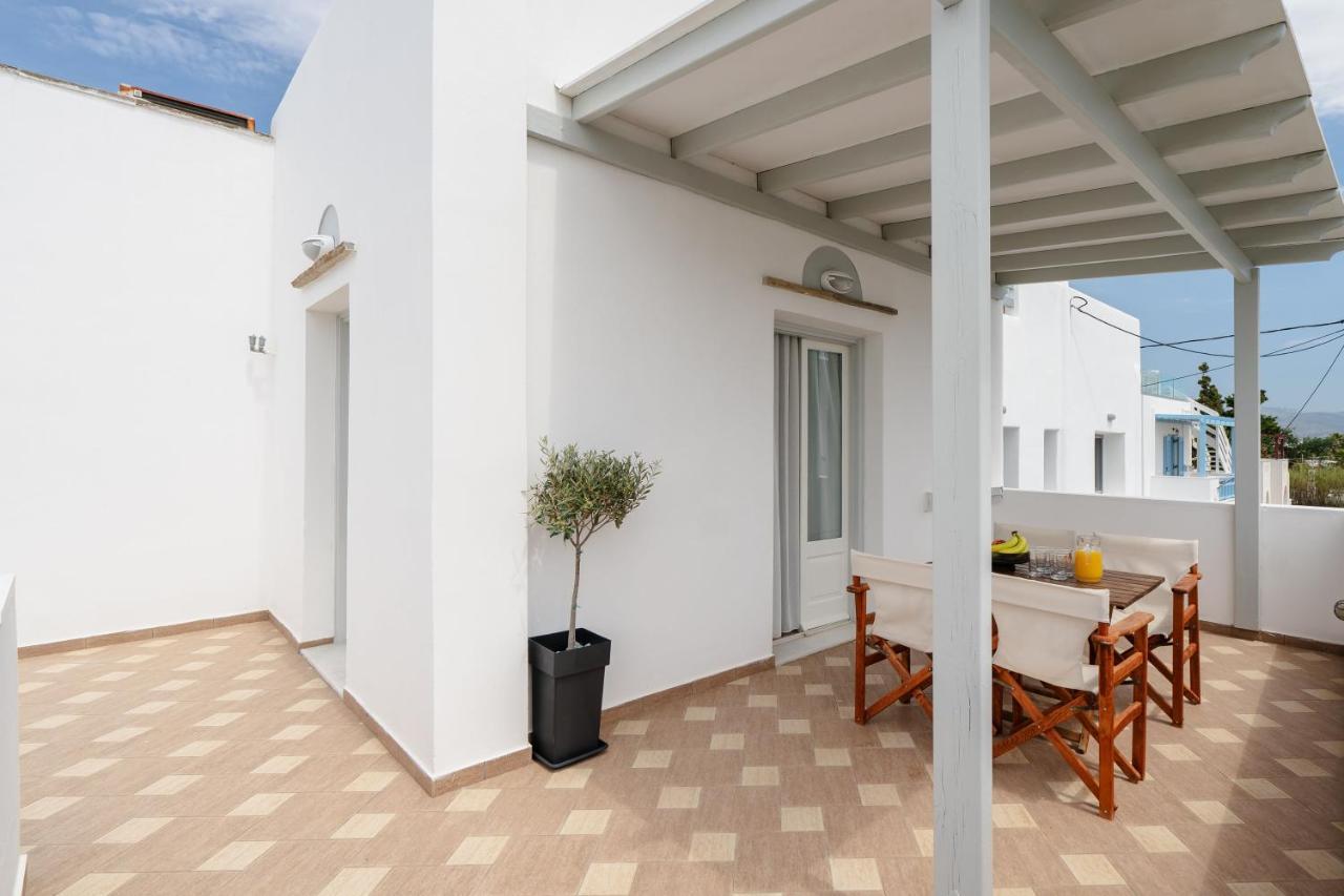Erato Naxos Aparthotel